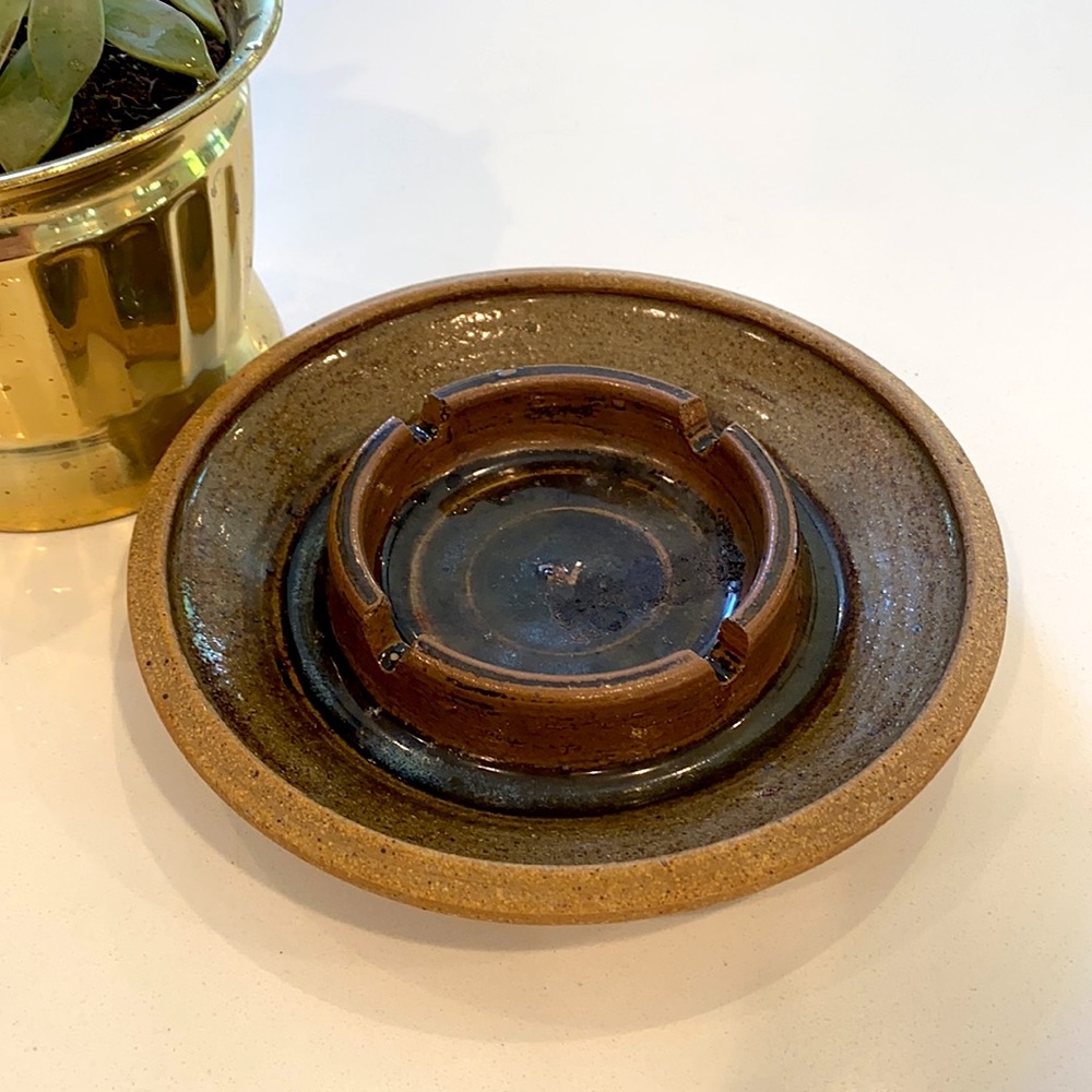 VINTAGE BOHO ASHTRAY • HANDMADE POTTERY